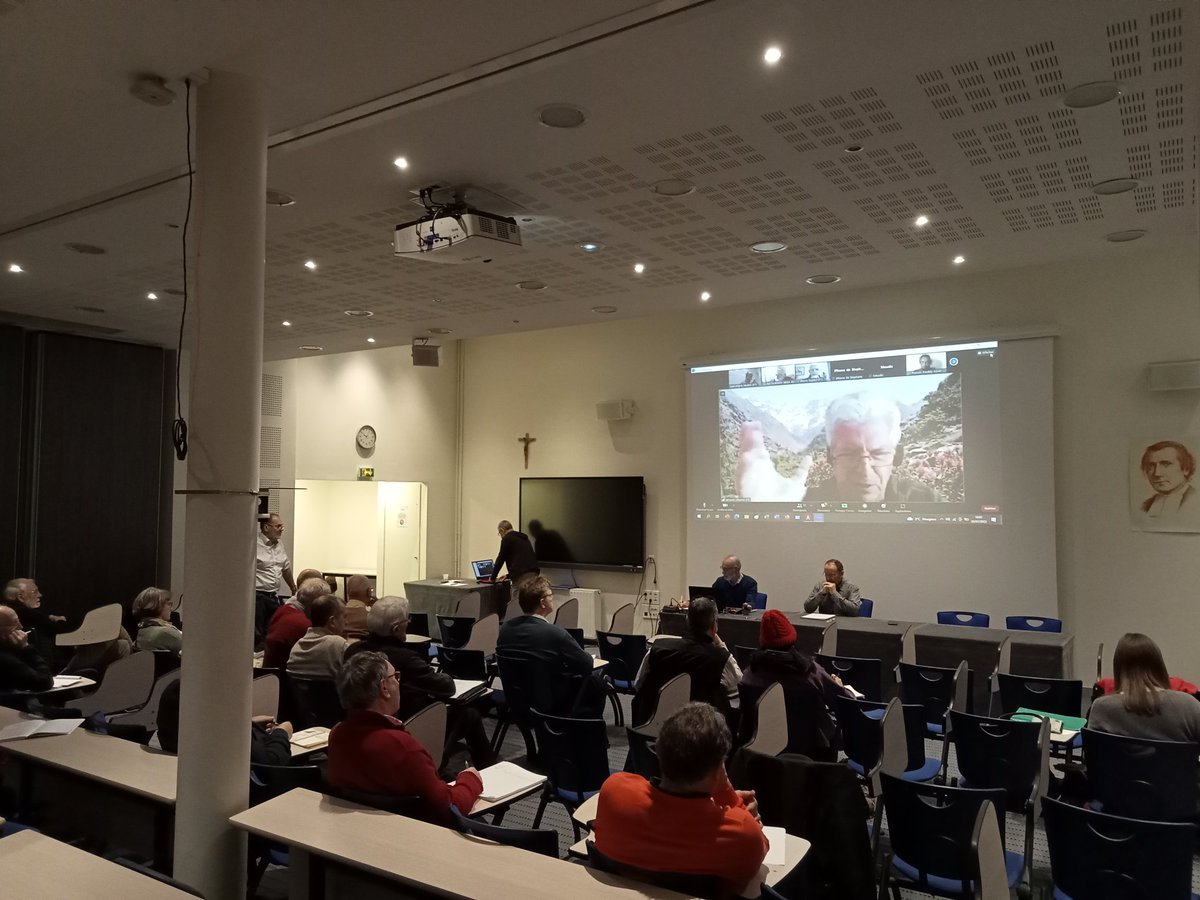 Ce samedi matin, les présidents des OSAD se concertent