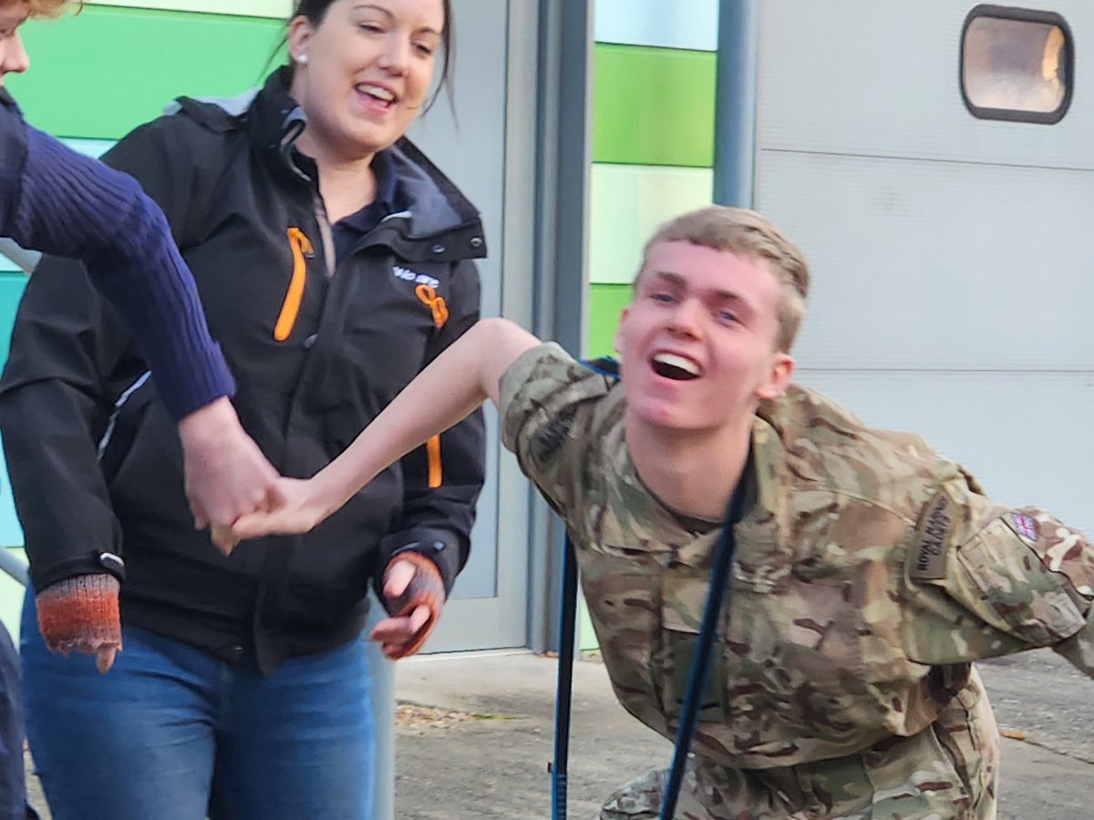 MWelshMBE's tweet image. First Tri-Service ILM L2 Young Leaders Award course is well under way at CTC Chilwell. No matter what colour uniform, the cadets are already working as a team 😊  @CVQOyoungleader @CVQO @SeaCadetsUK @nottsacf @SEMidsWgRAFAC @NottinghamSea @Newarkseacadets