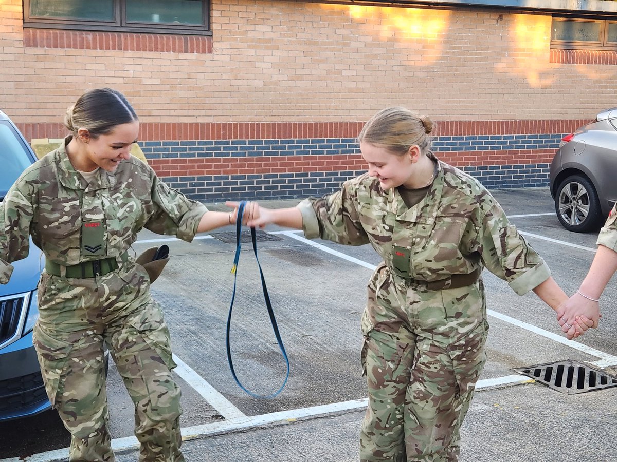MWelshMBE's tweet image. First Tri-Service ILM L2 Young Leaders Award course is well under way at CTC Chilwell. No matter what colour uniform, the cadets are already working as a team 😊  @CVQOyoungleader @CVQO @SeaCadetsUK @nottsacf @SEMidsWgRAFAC @NottinghamSea @Newarkseacadets