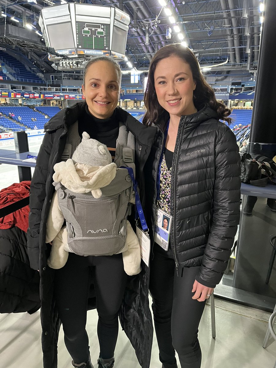 Today is the #EuroFigure women’s free skating and who can forget the scenes 14 years ago in Helsinki when Laura Lepistö 🇫🇮 won gold on home ice? She along with 2011 champion Sarah Meier 🇨🇭are in Espoo commentating this weekend. Looking forward to a great competition today!