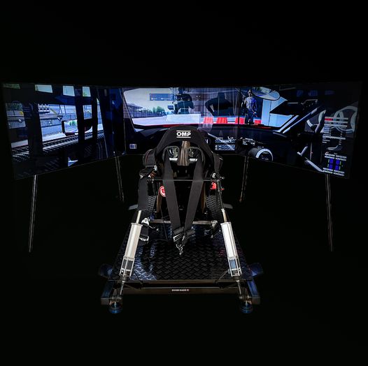 ⚙️ Voici le simulateur Pro de référence dans le sport automobile
SWISS-MADE SIMRACING 🤩 RacingFuel Simulators
racingfuel-simulators.com

#simracinghardware #simracing #simulation #automobile #ffsa #omp #simracer #simrace #simu #motorsport #trackday #virtuel