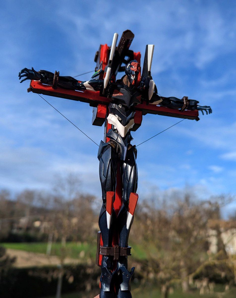 Clazziquai_Nico's tweet photo. Evangelion 03 RG, repainted 💙 #evangelion #eva03 #gunpla https://t.co/KavlSov1v1