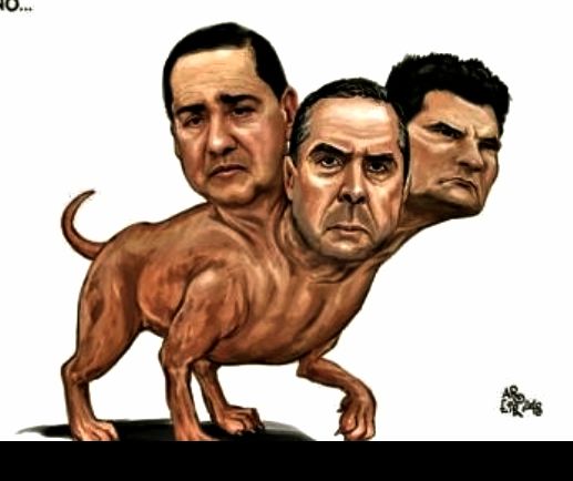RussiDeAn1's tweet photo. @BernardoMF Nessa questão eu tenho que concordar, já demonstrou toda a sua "capacidade" no desgoverno anterior e todo seu love polo Money assim como o Valdemar são praticamente irmãos siameses
Alguns "representantes do povo" nem sabem quem é o povo
#abreoolho https://t.co/4JfJ7Kum4O