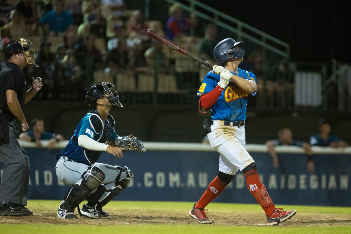 ABL's tweet photo. Tonightโs Game 2 of the Semi Final Series between Auckland and Adelaide has been postponed due to rain ๐ง๏ธ
Game 2 will be played tomorrow at 1:00PM. If there is a Game 3 it will be played at 6:00PM. (ACDT)
@AdelaideGiants lead series 1-0 against the @AucklandTuatara #ABLSF https://t.co/ap3LsDubXR