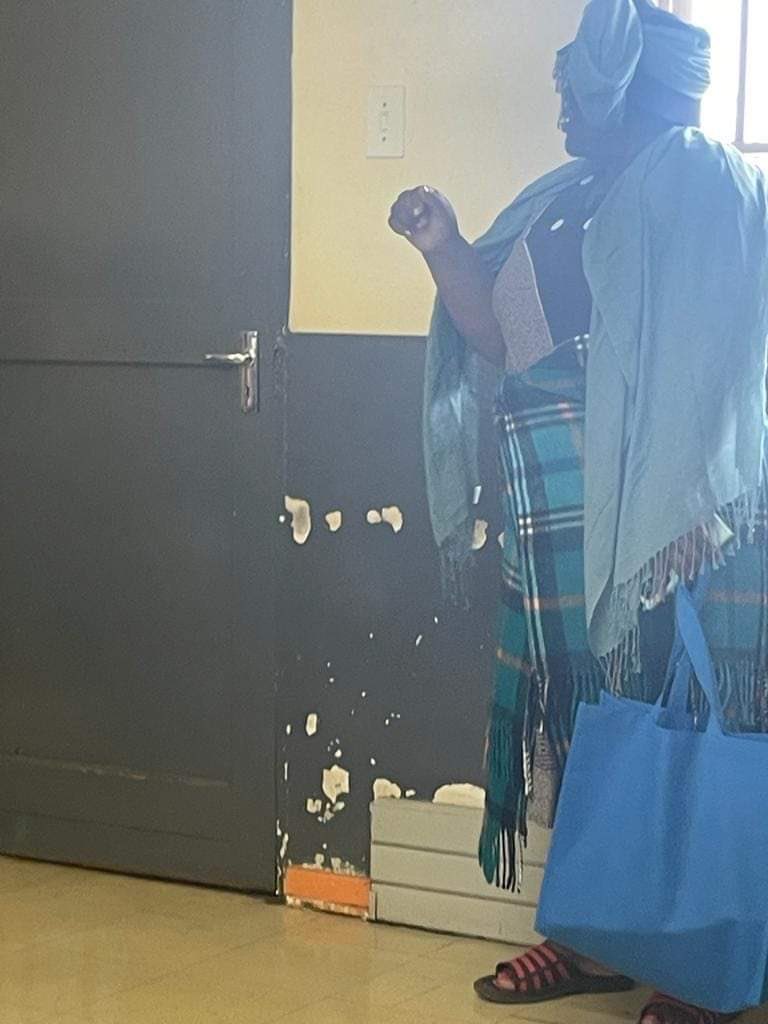 Eastern Cape Social Development MEC visited a SASSA Office disguised as an elderly woman, to see how people are treated during consultations.

What do you think?