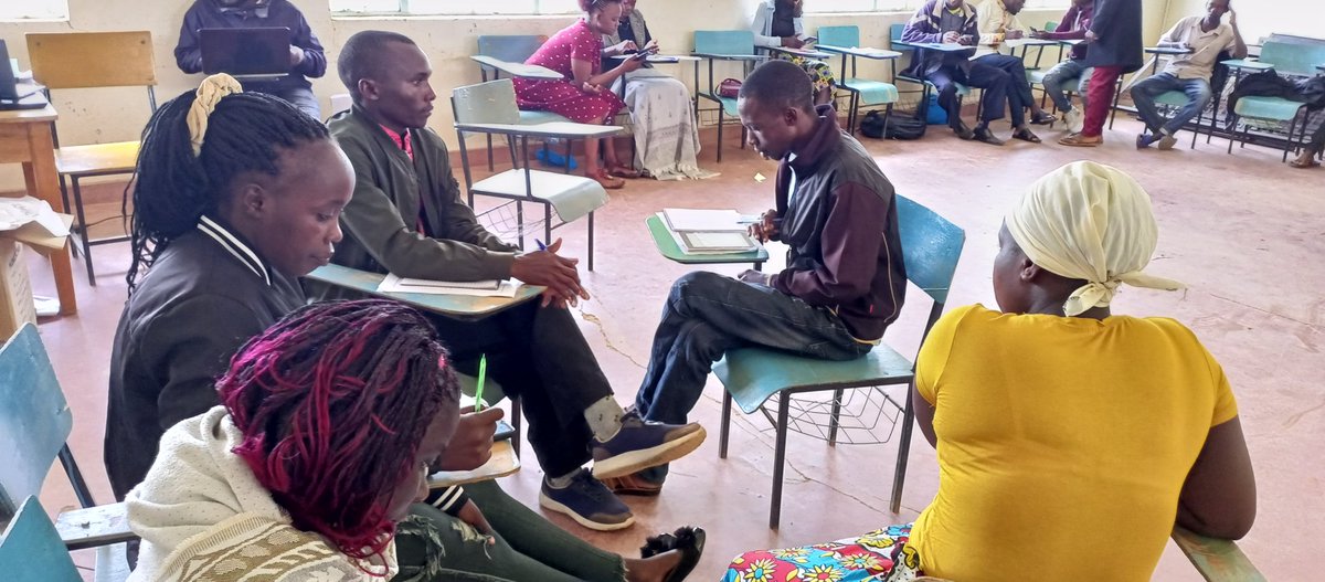 ALP_program's tweet photo. #Day3Training
#MyVillageChampions
#JisomeeJitegemee
#FoundationalLiteracyandNumeracy
#KyeniKyaWaasyaWomenGroup
#Kitui #Kilifi #Bungoma #Kenya #Nepal #Tanzania https://t.co/uGIEVoSziL