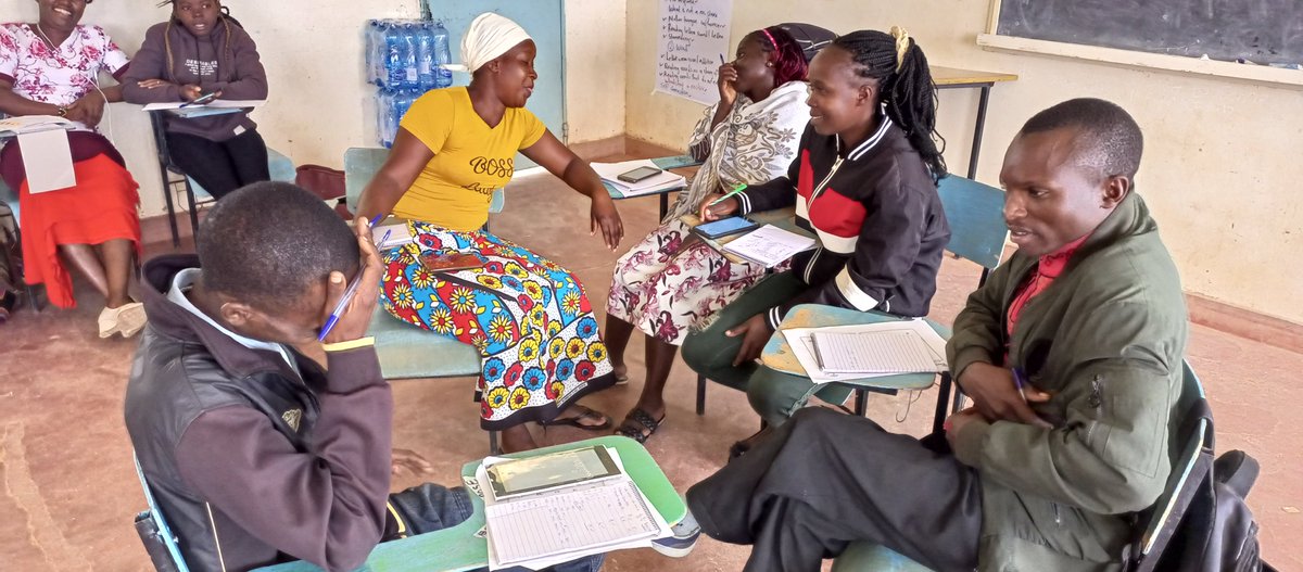 ALP_program's tweet photo. #Day3Training
#MyVillageChampions
#JisomeeJitegemee
#FoundationalLiteracyandNumeracy
#KyeniKyaWaasyaWomenGroup
#Kitui #Kilifi #Bungoma #Kenya #Nepal #Tanzania https://t.co/KgU8OeRlpl