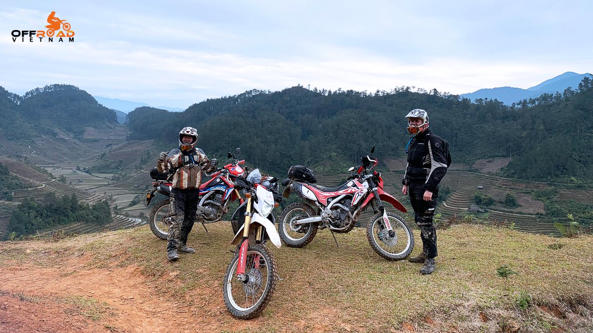 Backroad to Ta Xua Spine motorcycling: Let the adventure begin. 💯

💻 hanoimotorbikerental.com

#backroadmotorcycling #lettheadventurebegin #likenoothers #vietnam #xuhuong2023 #trending2023 #motorbike​ #motorcycle​ #tour​ #rental​​ #honda​ #XR250 #XR150L​ #CRF150L​ #CRF250L