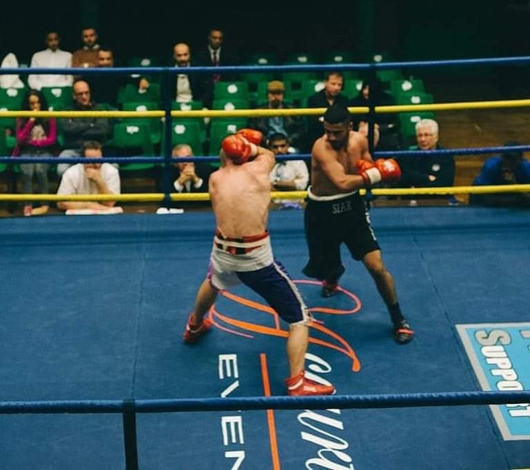 Its name is boxing, it is as important to be protected as punching.

#boxing #proboxing #worldboxing #boxer #fight #protection #defense #punch #siarozgul #siarsboxing