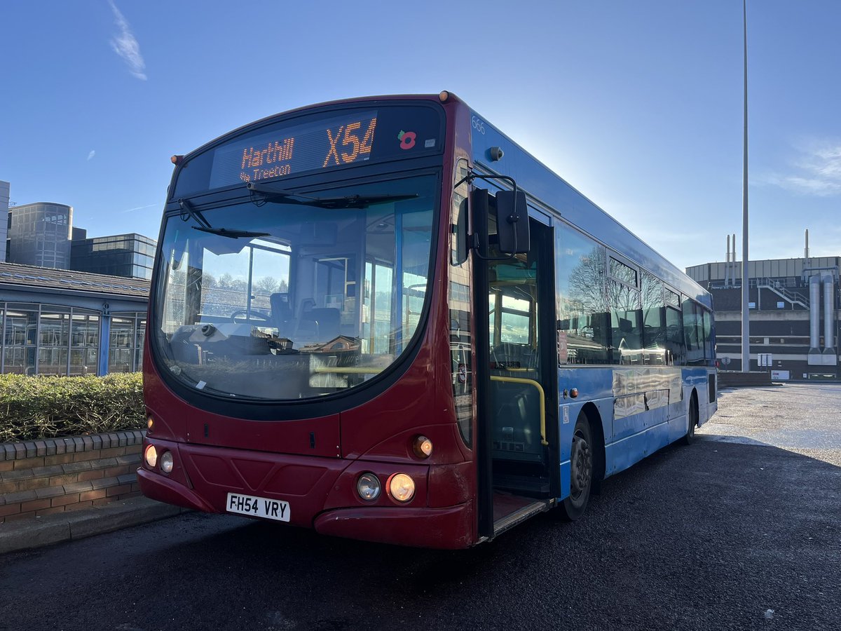 666 - FH54 VRY awaiting its 10:20 departure on x54 Harthill. Saturday 28 January 2022