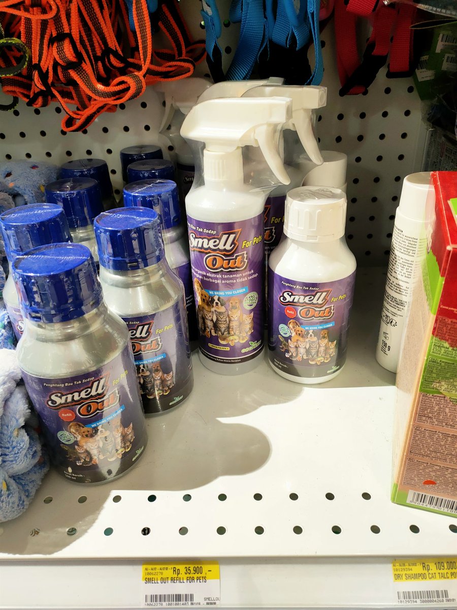 KuronekoWulan's tweet image. ペット用消臭スプレーを見つけたから買ってみた。使っている人はいますか？
#smellout
#cat