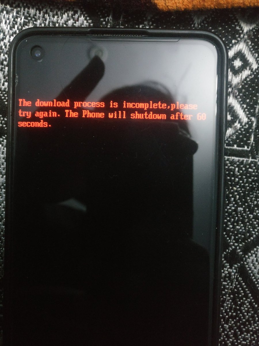 ahadsaim's tweet image. After click on "install update" OnePlus 9 stuck here, neither restart nor going in recovery mode... How to fix ?
#OnePlus #Oneplussupport 
@OnePlus_Support 
@OnePlus_IN 
#oneplus9