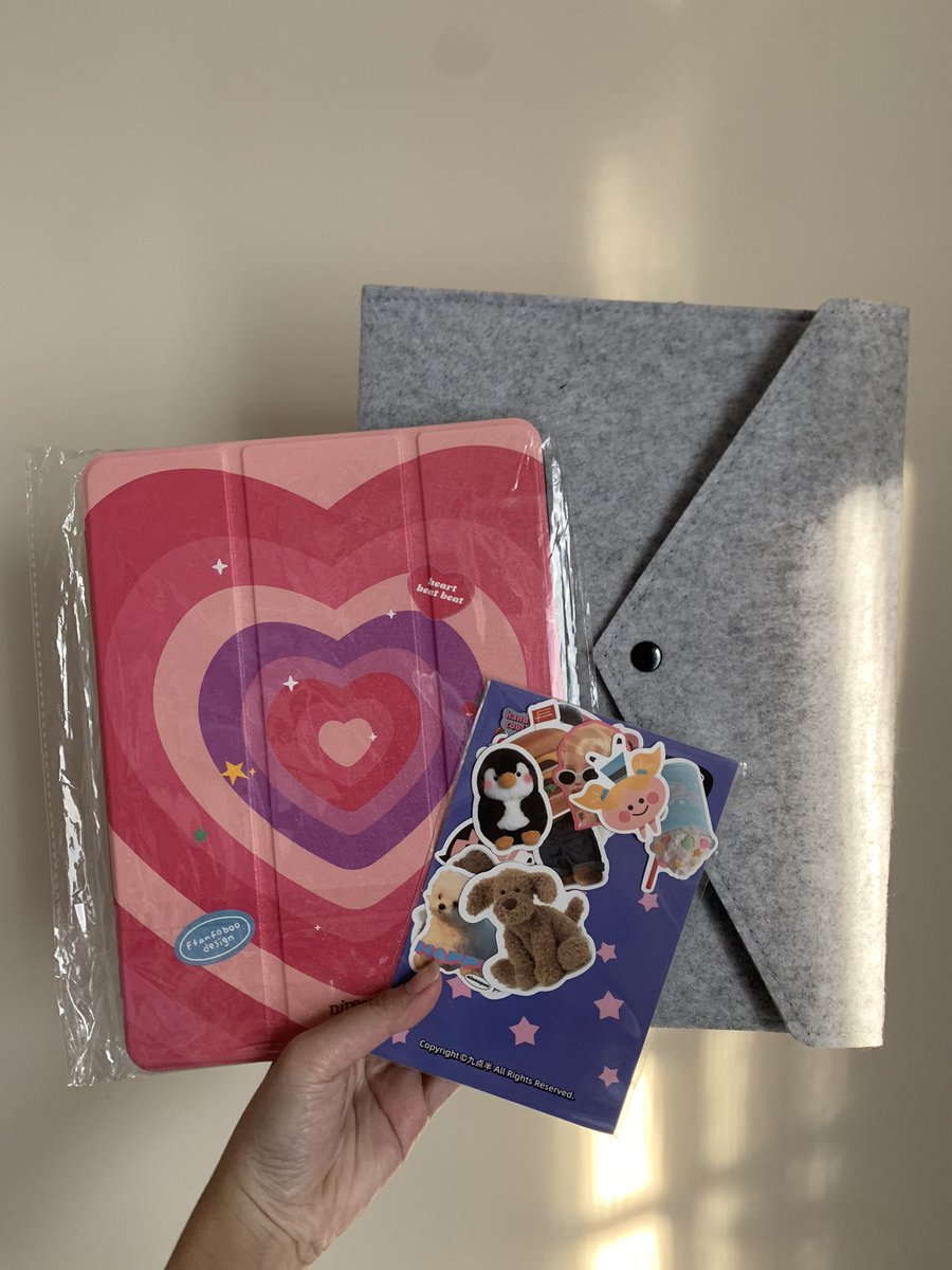 creammeyou's tweet photo. #creamxพร้อมส่ง Nineopen หัวใจ
ข้างหลังเป็นกระจก 💗
พร้อมส่ง
เคสไอแพด iPad Case มีรางปากกาขวา
สติ๊กเกอร์ + กระเป๋า เลือกพกจ. 1 ลาย
✨ iPad 5/6 9.7 นิ้ว (มี 3)
🎀 750 ส่งฟรี
#เคสไอโฟน #เคสiphone #ตลาดนัดsanrio #เคสIpad #เคสไอแพด #iPadเพื่อการศึกษา #ipad #ipadgen https://t.co/461D53m0m4