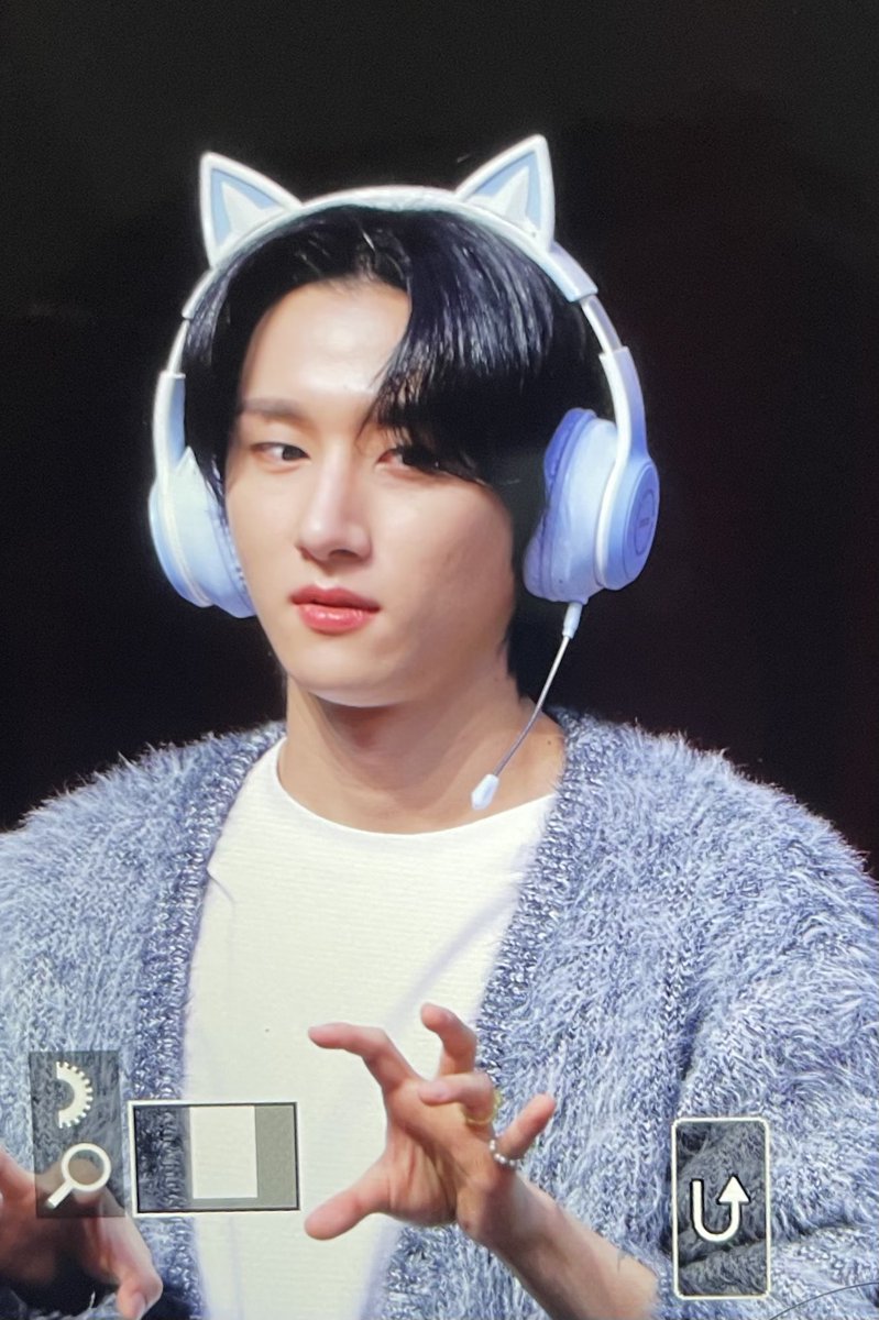 ImEmotional0126's tweet photo. 230128
 #몬스타엑스 #MONSTA_X #아이엠 #IM #창균 https://t.co/0xkg0xoyVz