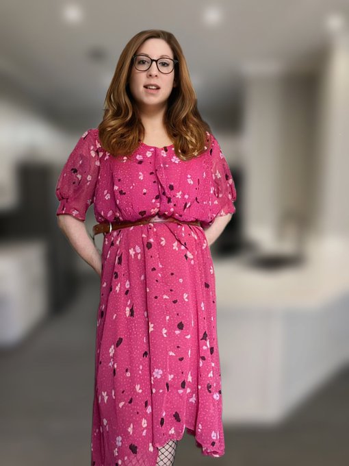 Pretty in pink? #sissy #crossdresser https://t.co/5vrNEz6JDV<a href="/tag/sissy"class="tags">#sissy</a><a href="/tag/crossdresser"class="tags">#crossdresser</a>