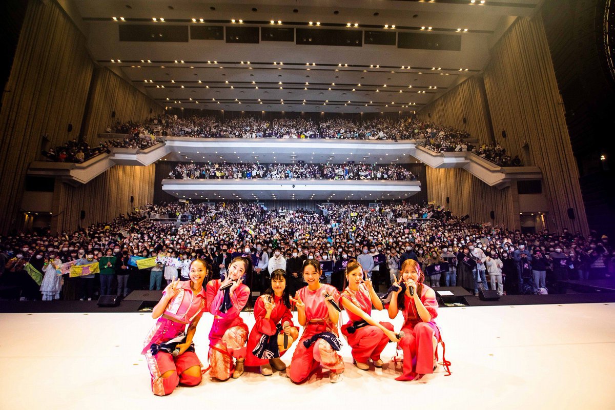 aasnyy11's tweet photo. 実質2列目最高すぎた🫰🏻
また新たな6人に
魅了されました🫶🏻
ありがとう！！ https://t.co/hOqoU0SIQ2