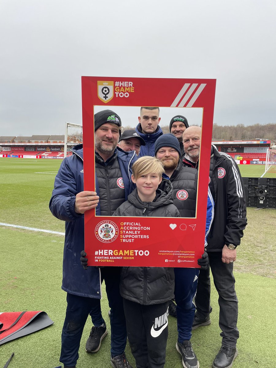 NoLongerInUseAS's tweet photo. ITS MATCH DAY! ⚽️

Massive game for us today! Come find me or @_Rebecca_Shaw_ around the ground with our big frame! 😁🔴⚪️

COME ON STANLEY⚽️

#asfc #onstanleyon #HerGameToo 

@officalassc1 @ASFCofficial @ASFCcoleys @ASFCladies https://t.co/rQnJD0Qvuj