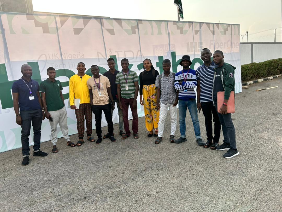 Rasheed | ThatCommunityGuy tweet media