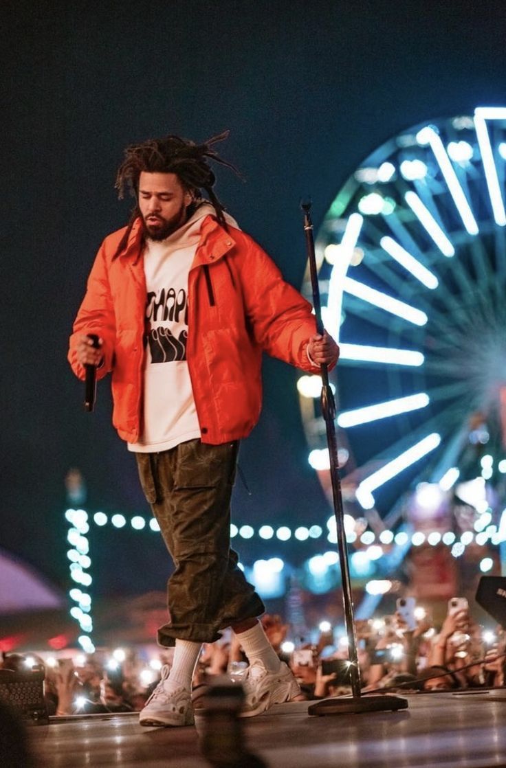 vibetogum's tweet photo. Happy 38th Birthday J. Cole 🎂 https://t.co/79rGaWDFmT
