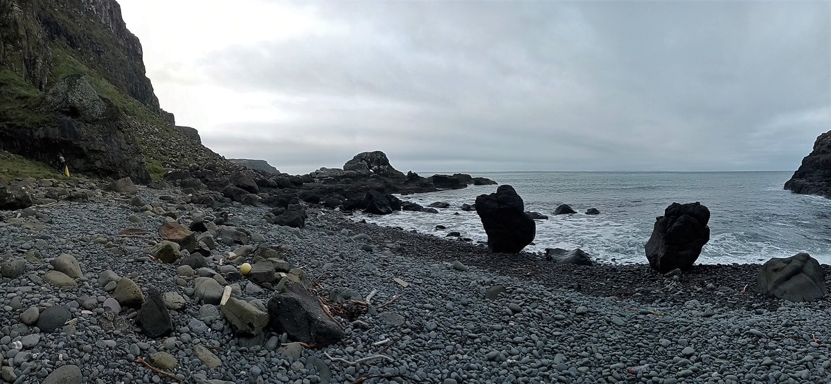 _Stickybeak's tweet image. More adventures with a Rathlin #2minutebeachclean yesterday - filled a sack with the usual assortment of #plastic bottles, polystyrene and other relentless #marinelitter, but somehow there's always a few weird or interesting things to be found #WashedUpOnRathlin too...