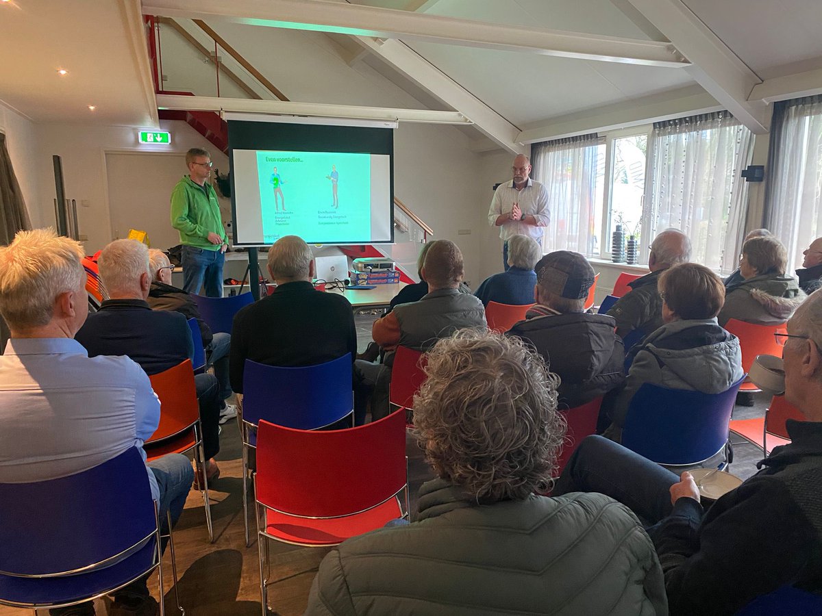 Vanmorgen was ik namens college <a href="/Gem_Berkelland/">Gemeente Berkelland</a> aanwezig bij de opening Energie Bespaar Markt georganiseerd door de werkgroep Duurzaamheid in #Noordijk.Ontzettend goed georganiseerd en hopelijk voor inwoners een bron om stappen in #verduurzaming te zetten. #duurzaamheid #besparen