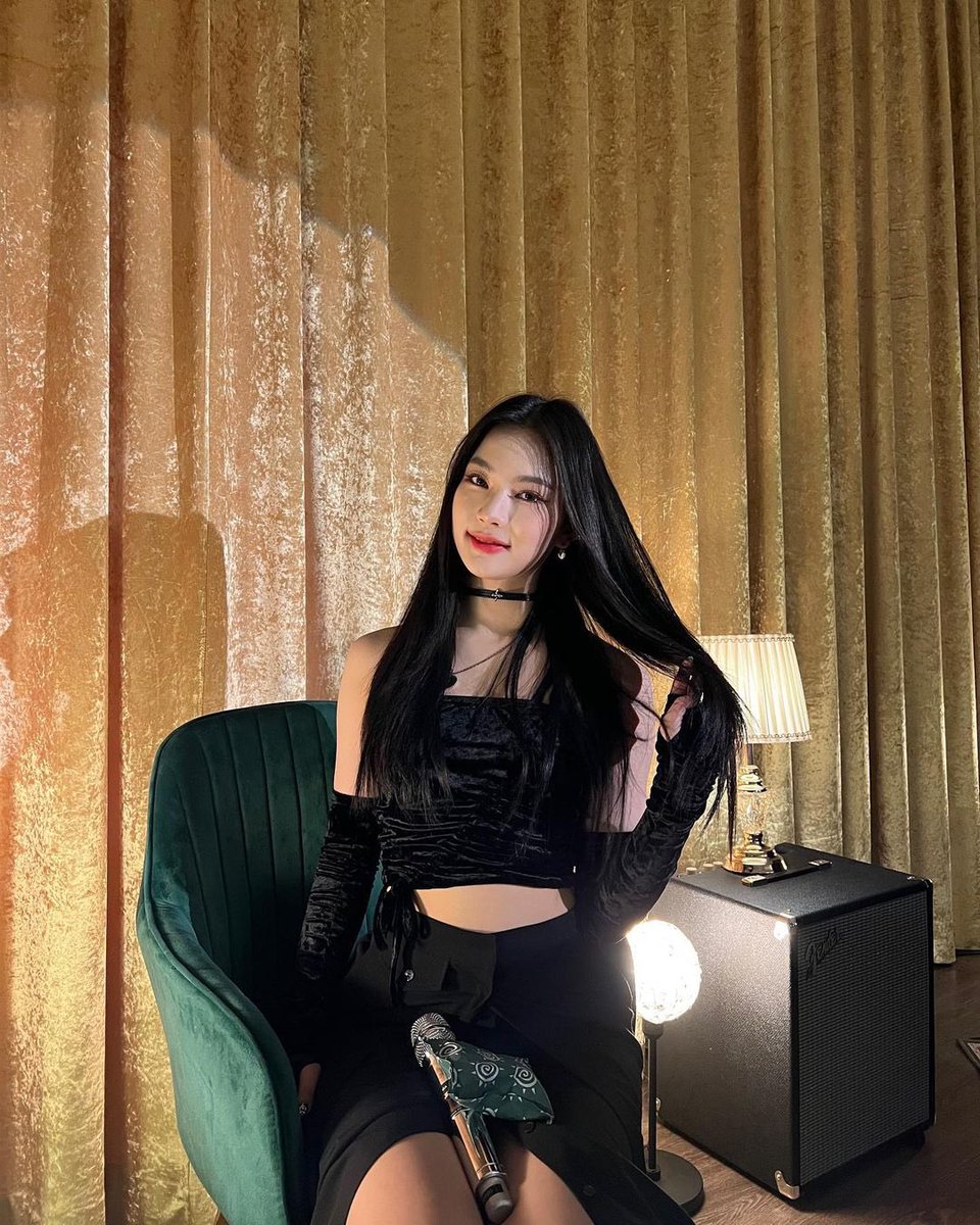 [IG] 230128 - stayc_highup

Isa Instagram Update
🔗 instagram.com/p/Cn8211uyI7I/…

#STAYC #스테이씨 #ISA #아이사 <a href="/STAYC_official/">STAYC(스테이씨)</a>