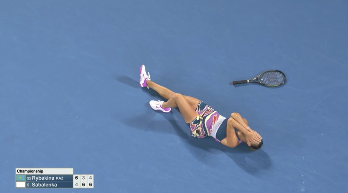 Tennis_Now's tweet image. Aryna Sabalenka has won her maiden major title, defeating Elena Rybakina in three sets at the @AustralianOpen, 4-6, 6-3, 6-4.