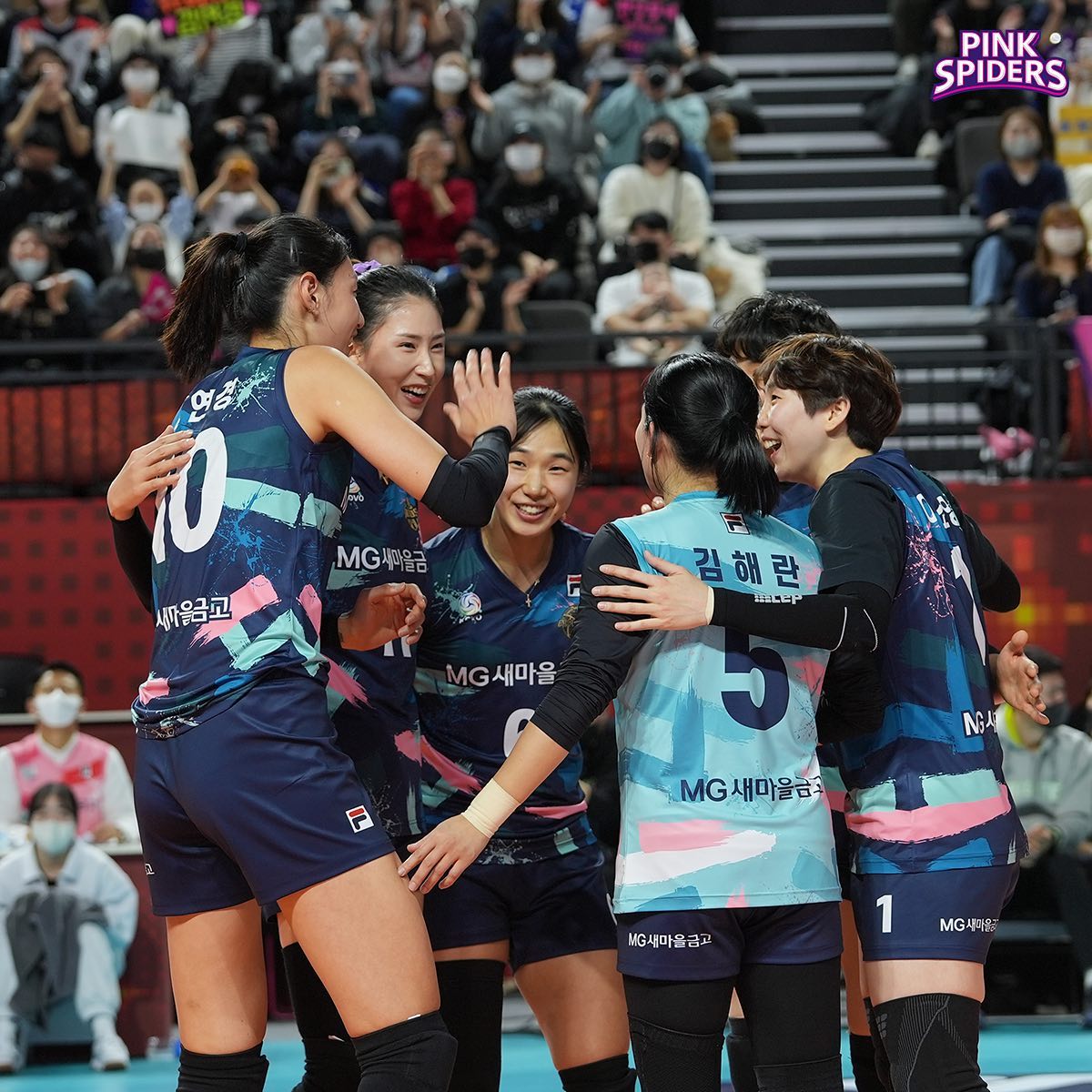 KYKinfo's tweet photo. [사진] hkpinkspiders IG

https://t.co/P04PULj4r9

#김연경 #kimyeonkoung https://t.co/IQqWRwPs25