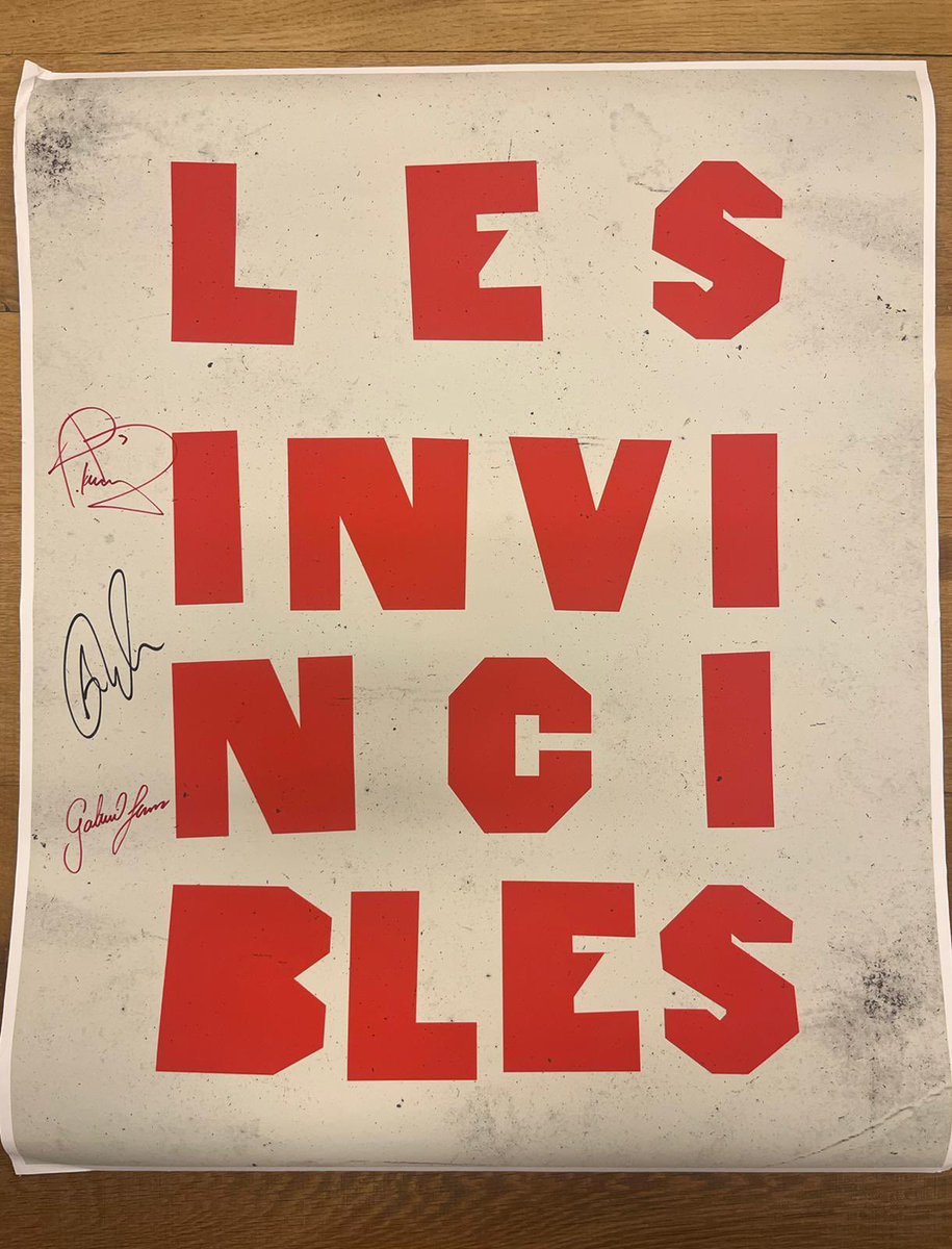 🎁 𝐂𝐎𝐍𝐂𝐎𝐔𝐑𝐒

✍️ Avec <a href="/adidasFR/">adidasfr</a> on vous offre la possibilité de remporter ce superbe poster dédicacé par <a href="/gabrieljesus9/">Gabriel Jesus</a>, <a href="/AaronRamsdale98/">Aaron</a> &amp; <a href="/kierantierney1/">Kieran Tierney</a> !

Pour participer :

🔄 RT ce tweet
✅ Follow <a href="/ArsenalFansFR/">Arsenal FC 🇫🇷</a>
💬 Donne-nous ton avis sur la collection Arsenal France