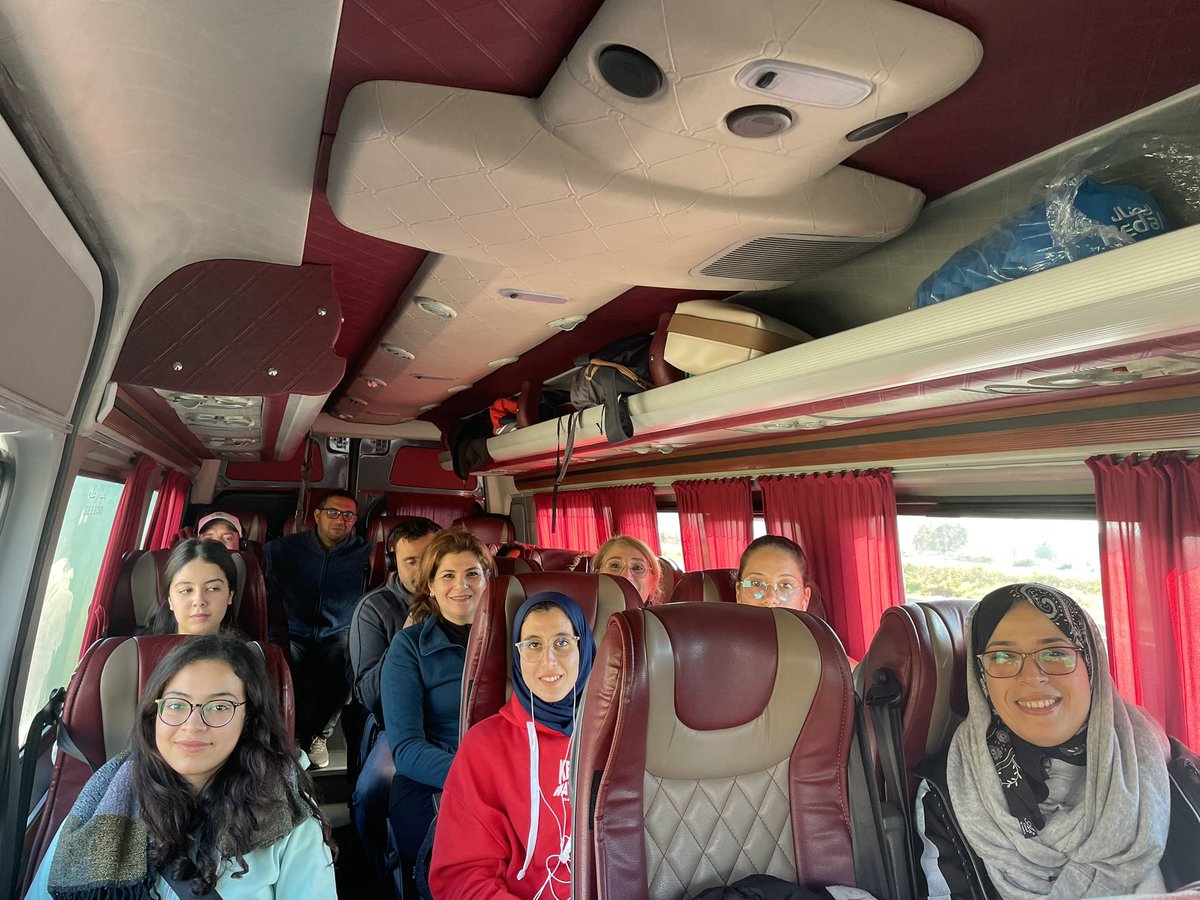 JalilaBenomar's tweet photo. #teammarathon de @RedalOfficiel mixité assurée en route pour participer au #marathon de marackech .
#sports #wedo https://t.co/QD9TEbDQf9