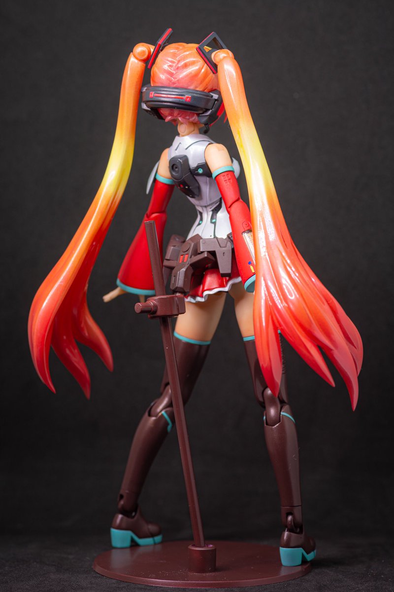 ろぐさん tweet media