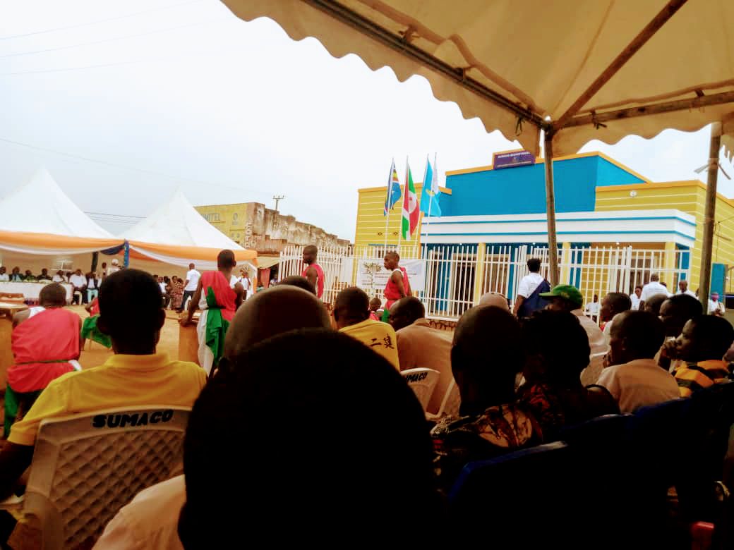 CommunNylac's tweet photo. Ibanki ya koperative SUMACO yuguruwe icese uno munsi itariki 28 Nzero 2023. Yahezagiwe na Musenyeri wa Diyoseze ya Bururi https://t.co/SlkmtOMzmf