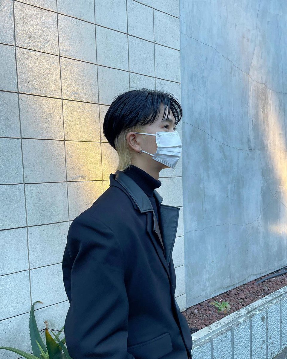 Mybloom05's tweet photo. 🦖 230128 https://t.co/GDABBMILbL