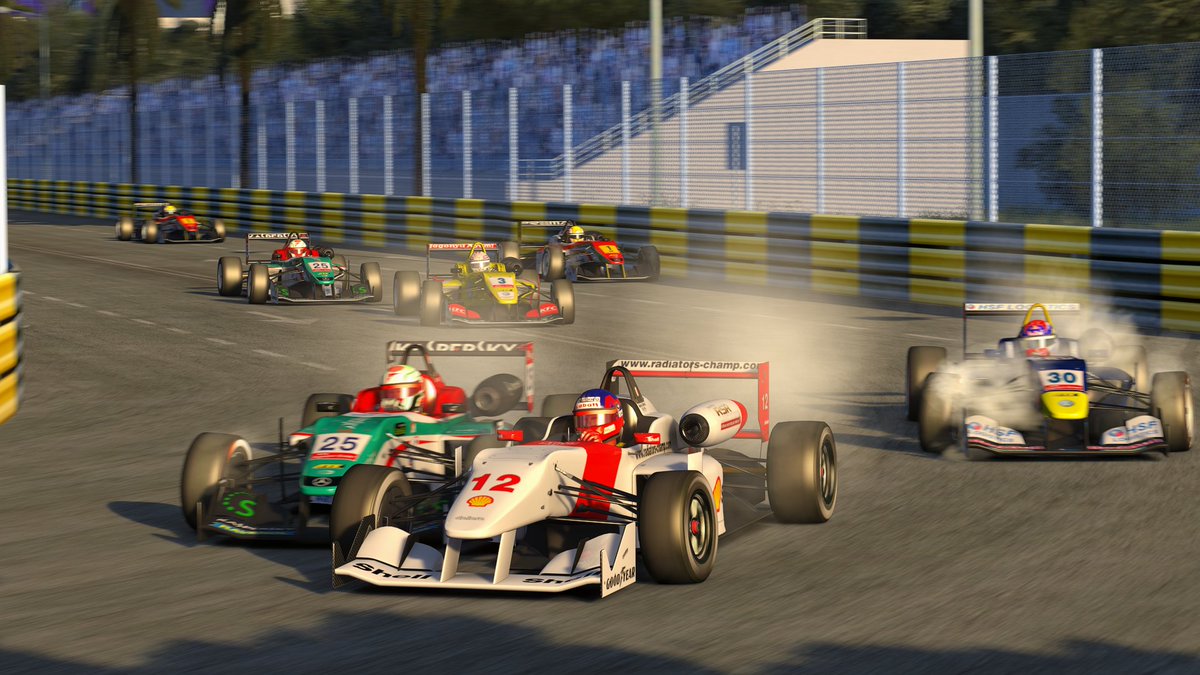 Impresionante el GP de Macao organizado por <a href="/photoracertv/">PhotoRacerTV 🐝</a> muy buen ambiente y sobre todo, muchas risas 🥳

#AssettoCorsa #esports #simracer