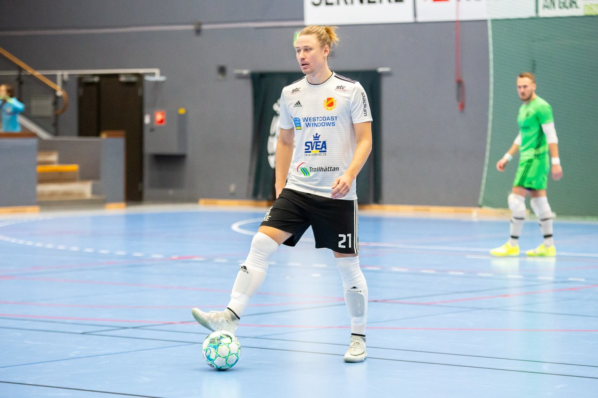 Skoftebyns IF ställs mot Hammarby IF under lördagen. Läs mer om vad Christoffer Lundh, futsalansvarig i Skoftebyns IF, har att säga om den, säsongen hittills och hur han ser på framtiden.

svenskafutsalligan.se/nyheter/nyhete…

#sflse #swefutsal #futswe