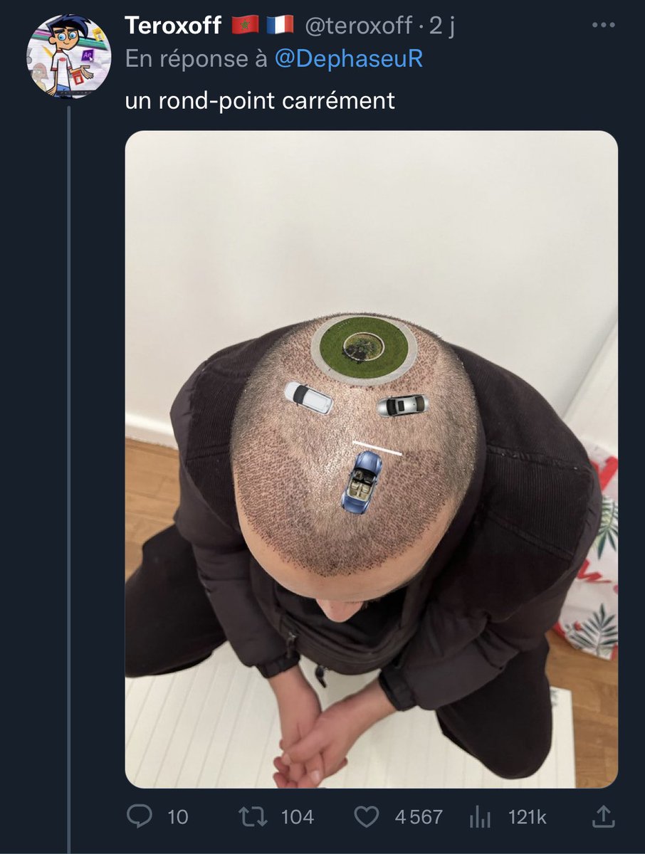TopDesTwittos's tweet photo. Pendant ce temps sur Twitter https://t.co/FNbBenWfAx