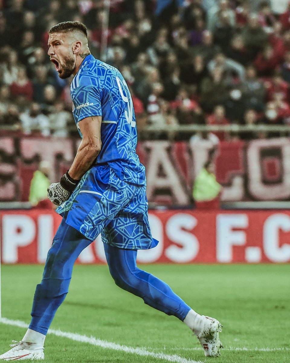 olympiacosfc's tweet image. Όλοι μαζί μία γροθιά! 👊🏻🔴⚪️

𝚶𝚲𝚼𝚳𝚷𝚰𝚨𝚱𝚶𝚺

#Olympiacos #Paschalakis #Passion