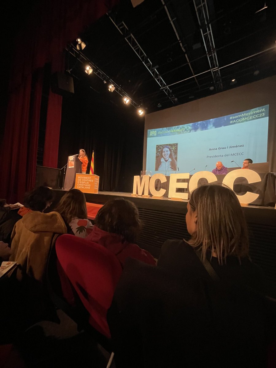 rvt15_25's tweet photo. #SomMoviment 
#AGOMCECC23 https://t.co/6ciUgiBpaP