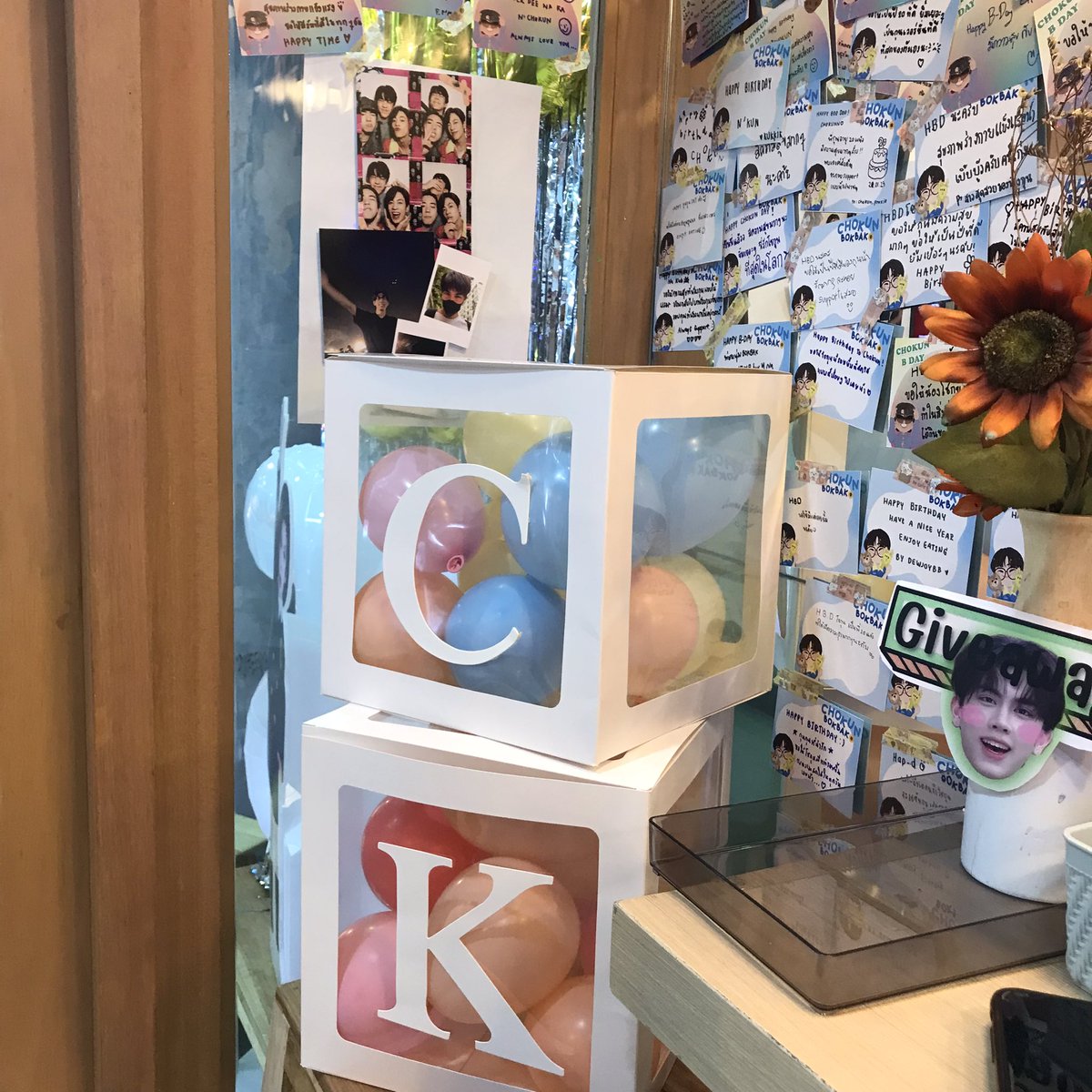 ppxnggg's tweet photo. #BOKBAEKCHOKUNBDAY 🍦🍪💌🧸🎆 https://t.co/WKIzHRX3As