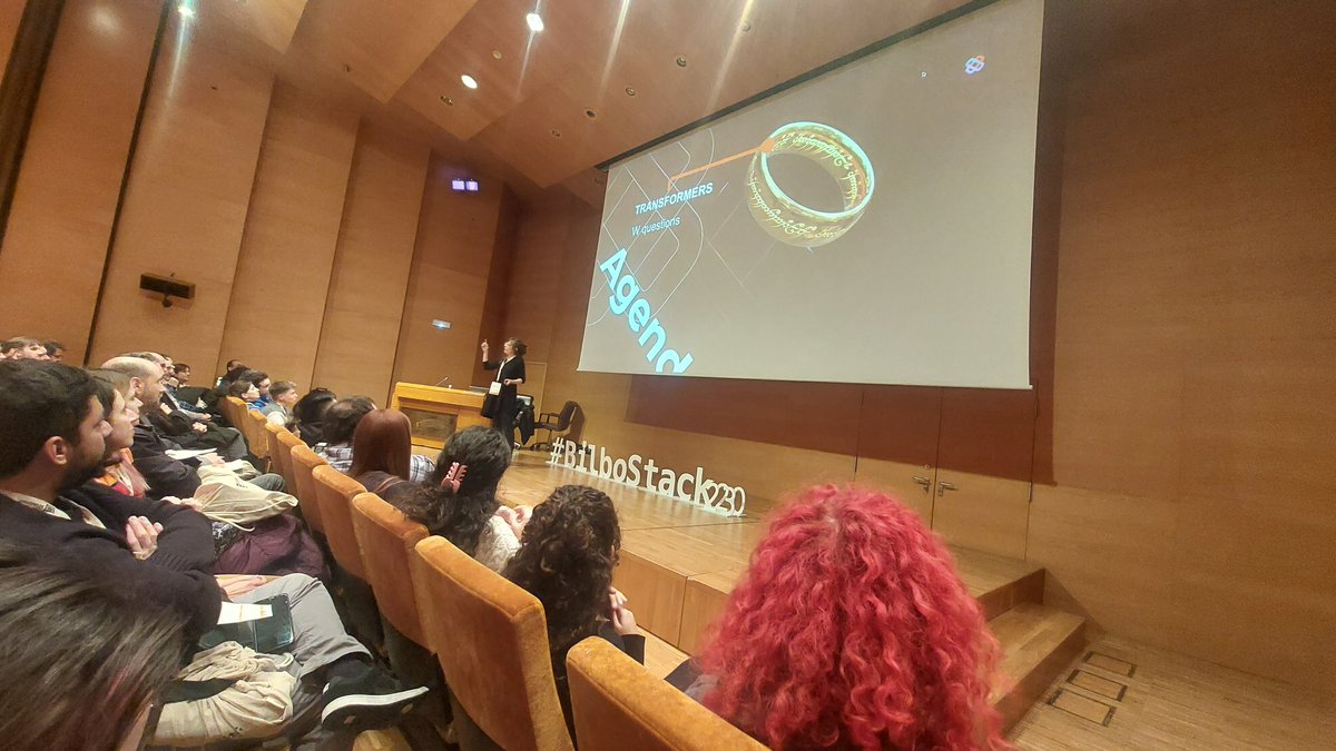 Aurora_Barrero's tweet image. Qué mejor manera que inaugurar los eventos de 2023 #bilbostack2023
@BilboStack