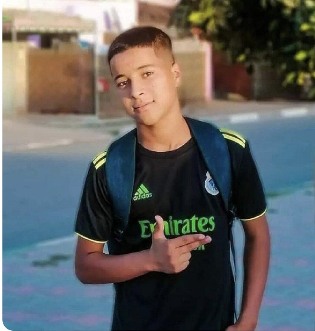 Itongadol's tweet photo. Solo 13 años tiene el terrorista Muhammad Aliwat, que fue capturado en el ataque de hoy en la Ciudad de David. Antes escribió en su cuaderno escolar: "Perdóname madre, vas a estar orgullosa de mí"
#Israel #Jerusalem #Gaza #Palestinian #Hamas #Terror #terrorismo #Netanyahu https://t.co/xM6tJgg2AG