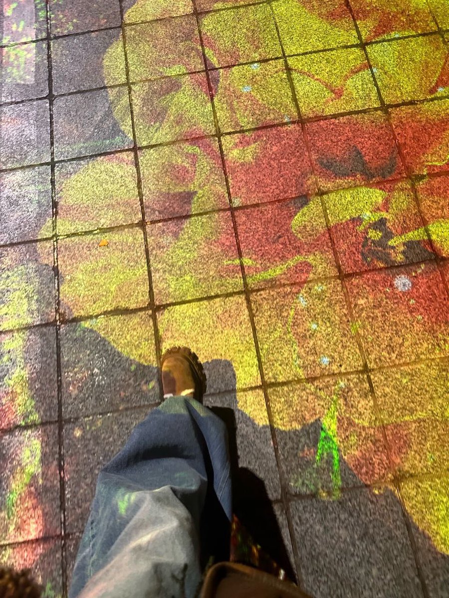 qeen on Twitter "RT chogiwateez Junmyeon caption about flowers