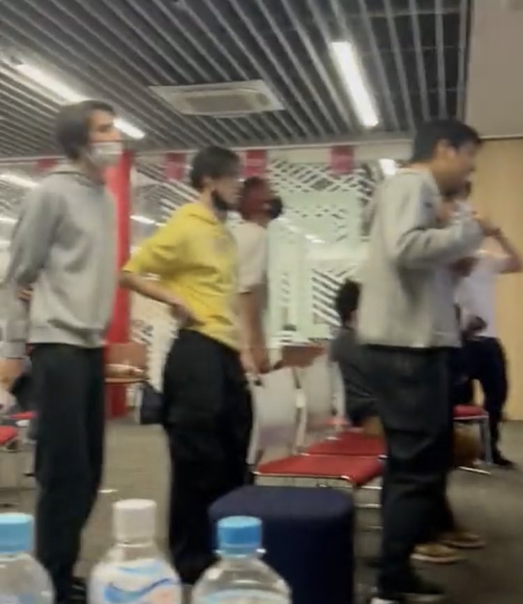 Rottenlunch tweet media