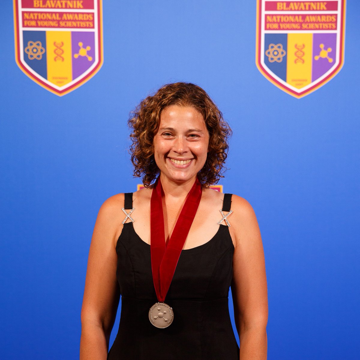 Blavatnik Awards (@blavatnikawards) on Twitter photo The <a href="/PhysicsWorld/">Physics World</a> Weekly podcast features Blavatnik National Awards Finalist <a href="/danna_freedman/">Danna Freedman</a> <a href="/MIT/">Massachusetts Institute of Technology (MIT)</a> <a href="/freedman_lab/">FreedmanLab</a> <a href="/ChemistryMIT/">MIT Chemistry</a> who uses synthetic chemistry to create quantum bits (qubits) allowing her team to create quantum technologies on a molecular scale bit.nyas.org/403tDUx The <a href="/PhysicsWorld/">Physics World</a> Weekly podcast features Blavatnik National Awards Finalist <a href="/danna_freedman/">Danna Freedman</a> <a href="/MIT/">Massachusetts Institute of Technology (MIT)</a> <a href="/freedman_lab/">FreedmanLab</a> <a href="/ChemistryMIT/">MIT Chemistry</a> who uses synthetic chemistry to create quantum bits (qubits) allowing her team to create quantum technologies on a molecular scale bit.nyas.org/403tDUx