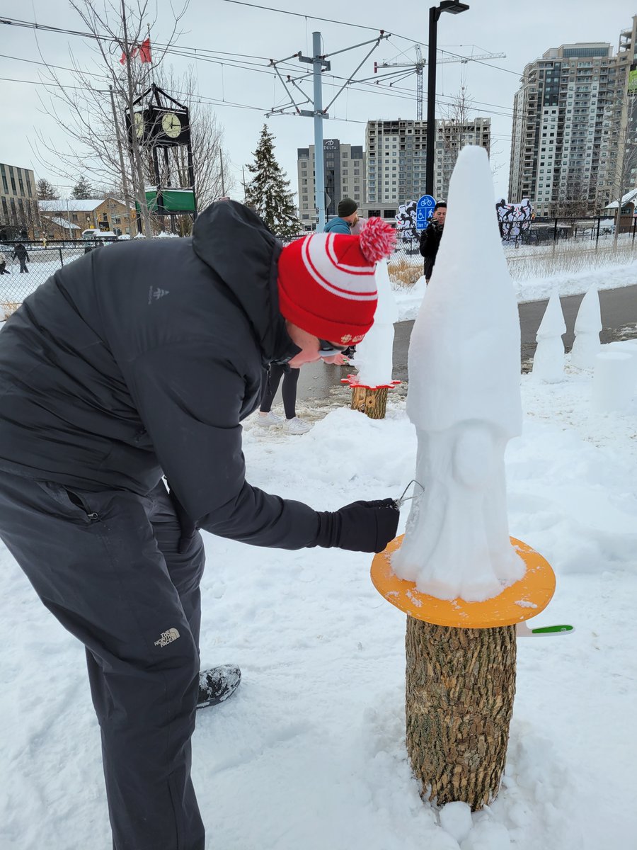 Steve_Zodiac's tweet photo. I carved a gnome with some help from @Matthew_Morris, at #Winterloo and you can too until 5 in uptown Waterloo. https://t.co/OVgRxyFNW7