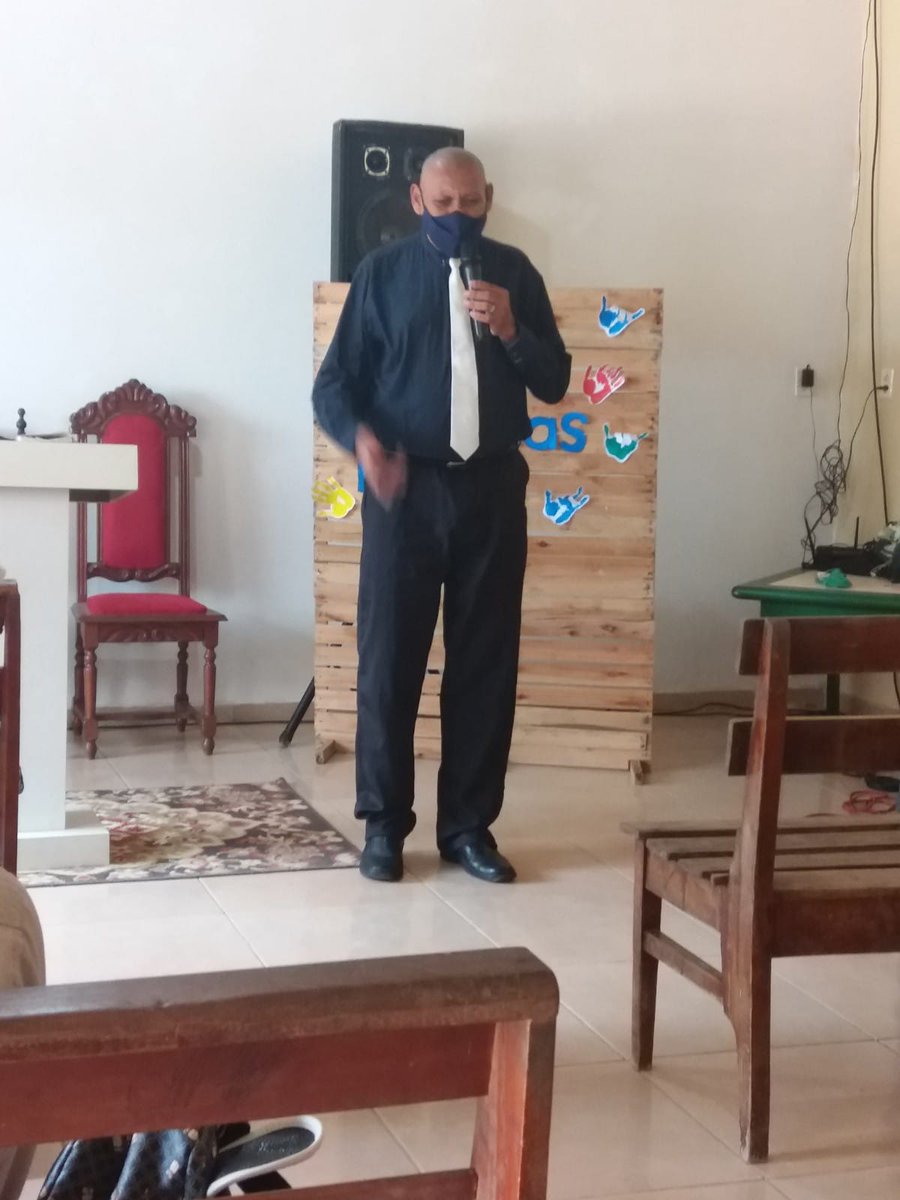 nandopom's tweet photo. Hoje na igreja de Monte Verde levando a mensagem basiada em Ezequiel 17 bênção @PrC_Augusto @nilton_n @DanielLudtke @prdanielvieira1 https://t.co/SyemwRbP5m