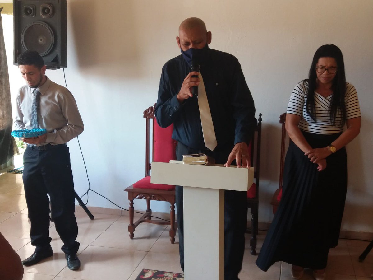nandopom's tweet photo. Hoje na igreja de Monte Verde levando a mensagem basiada em Ezequiel 17 bênção @PrC_Augusto @nilton_n @DanielLudtke @prdanielvieira1 https://t.co/SyemwRbP5m