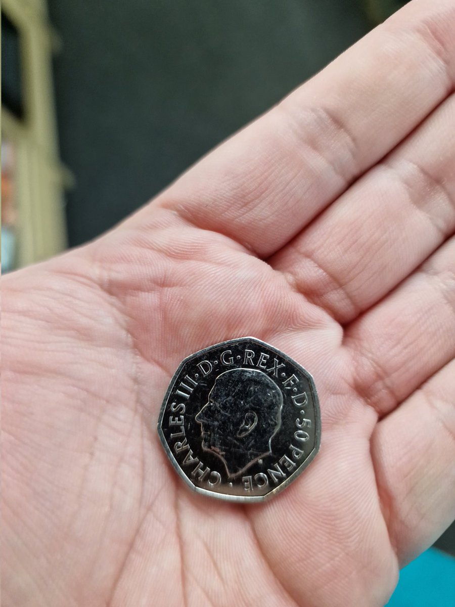 SmythLr's tweet image. Hi @GaryLineker nice to see you've been recognised on the new 50p coin.

#KingCharlesIII #royalmint #50p