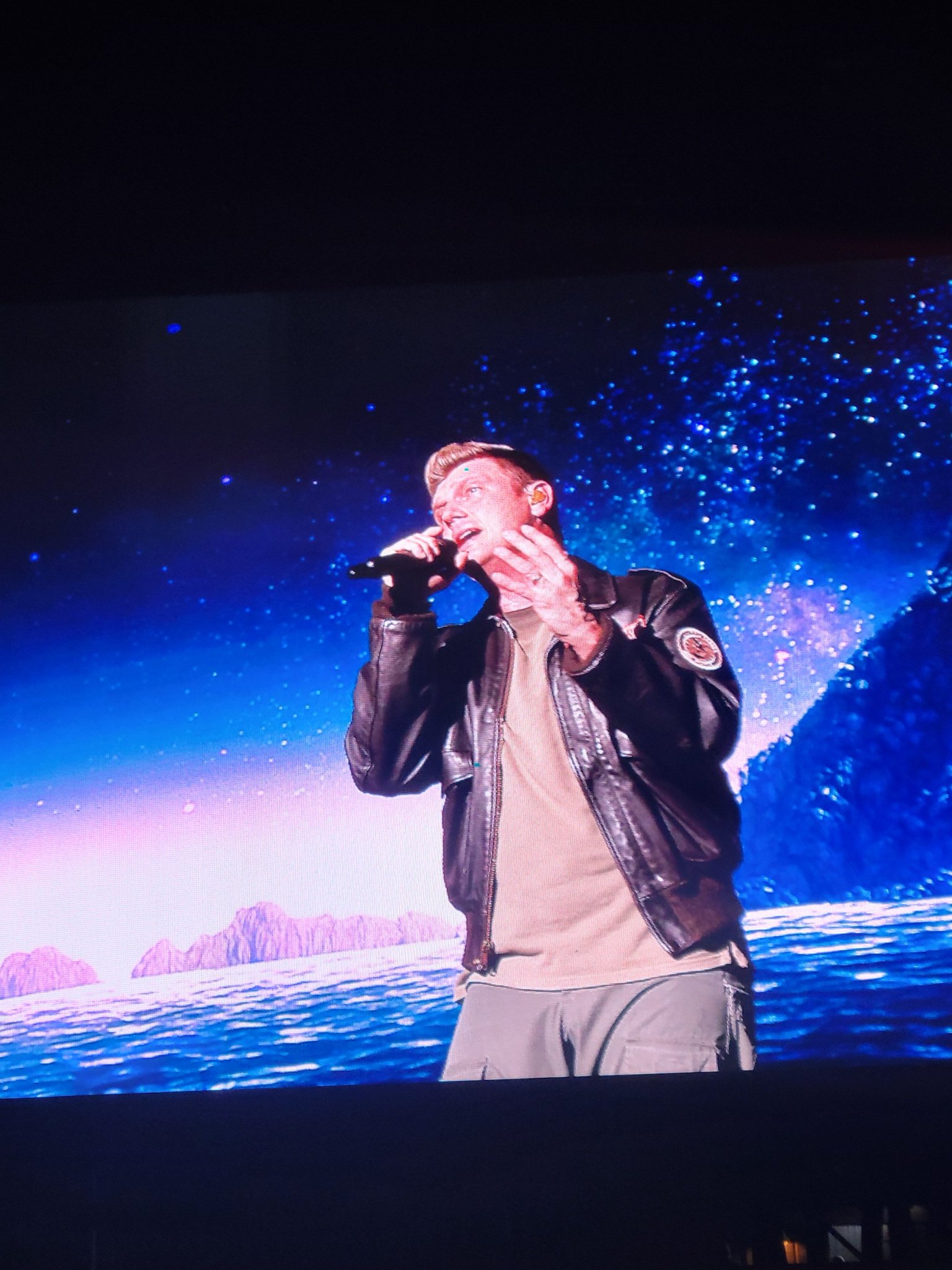 Happy Birthday to Nick Carter! Hope you have the best day!  
