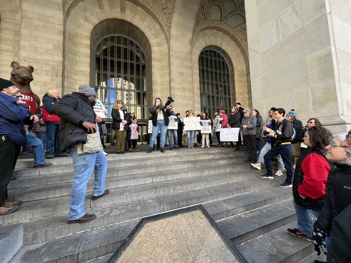 Jon Schleuss tweet media